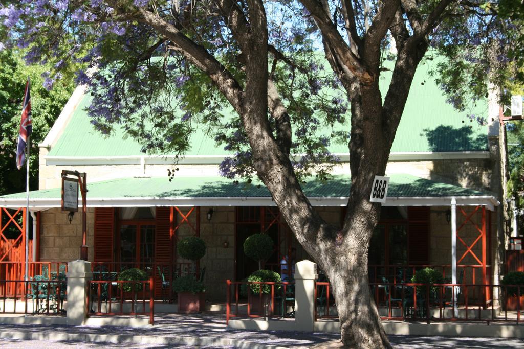 88 Baron Van Reede Guesthouse Oudtshoorn Exterior foto